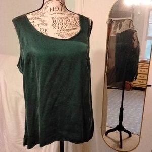 Women's NWOT TALBOTS Forest Green 100% Silk Tank Top with Scoop neck
